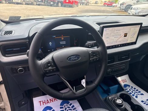 New 2025 Ford Maverick XLT w/ XLT Luxury Package image 17