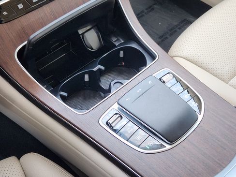 Certified 2022 Mercedes-Benz GLC 300 4MATIC image 21