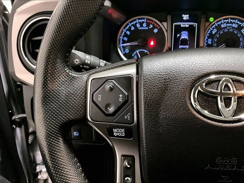 Used 2021 Toyota Tacoma SR5 w/ Technology Package image 12