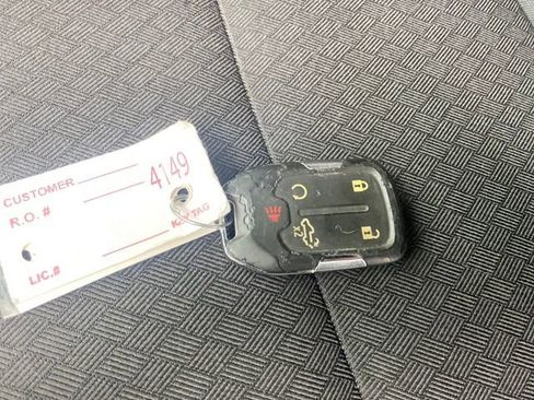 Used 2021 Chevrolet Silverado 1500 LT image 25