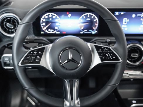 Certified 2026 Mercedes-Benz CLA 250 4MATIC image 16