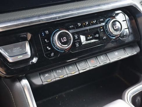 Used 2024 GMC Sierra 1500 Denali RWD image 26
