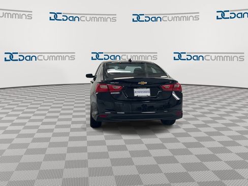 Used 2025 Chevrolet Malibu LT image 7