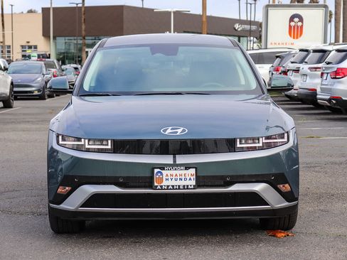 New 2026 Hyundai Ioniq 5 SEL image 2