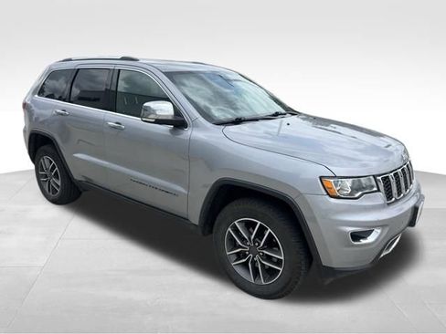 Used 2020 Jeep Grand Cherokee Limited AWD/4WD image 6