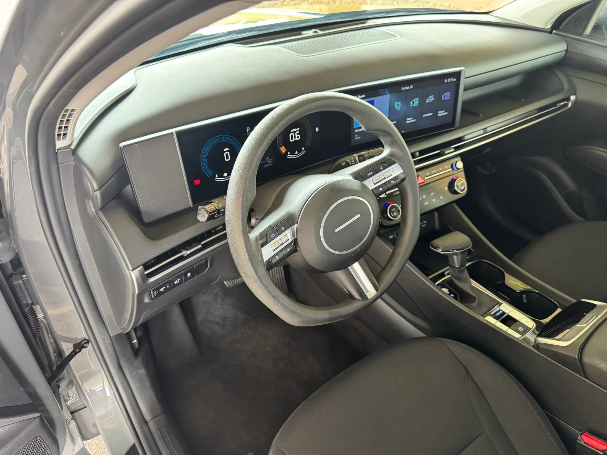 Used 2025 Hyundai Tucson SEL FWD image 10