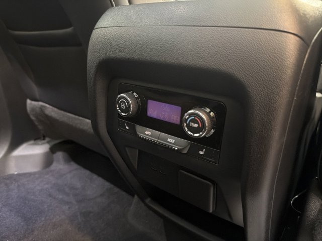 New 2027 Chevrolet Traverse RS AWD/4WD image 18
