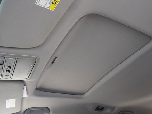 Used 2021 Honda Odyssey EX-L image 26