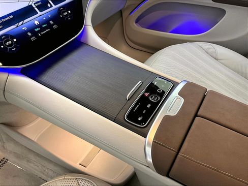 Certified 2024 Mercedes-Benz EQS 450+ SUV image 15