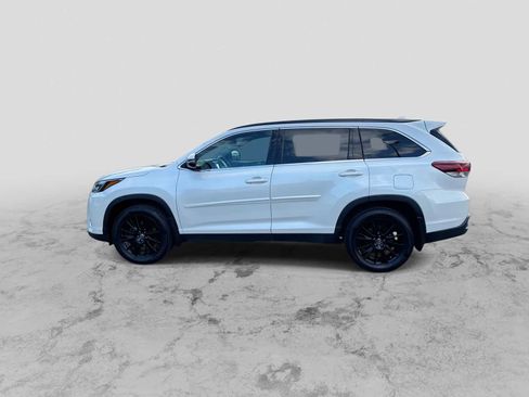Used 2019 Toyota Highlander SE AWD/4WD image 5