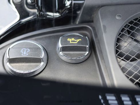 Used 2018 Porsche 911 Turbo S AWD/4WD image 19