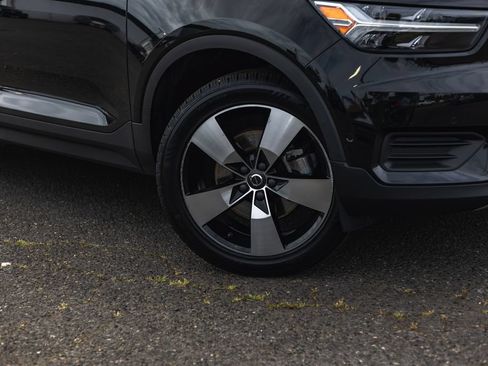 Used 2019 Volvo XC40 T5 Momentum AWD/4WD image 4
