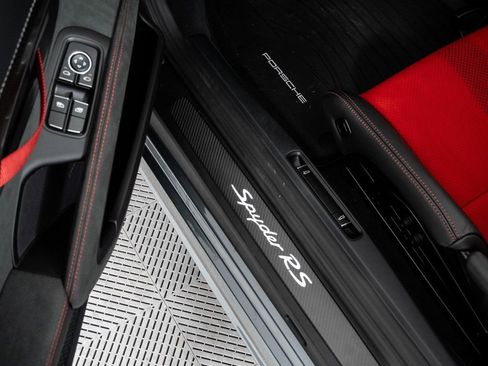 Certified 2025 Porsche 718 Boxster Spyder RS image 7