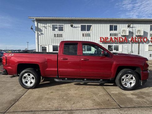 Used 2018 Chevrolet Silverado 1500 LT w/ All Star Edition image 9
