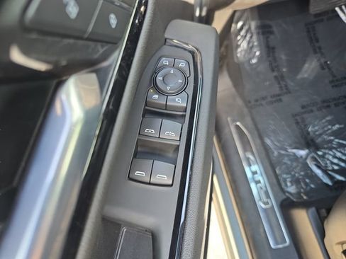 Used 2025 GMC Sierra 1500 AT4 AWD/4WD image 12