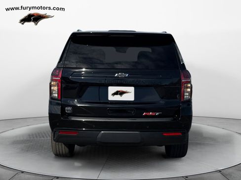 Used 2024 Chevrolet Suburban RST w/ Luxury Package image 4