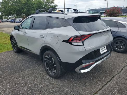 Used 2025 Kia Sportage SX AWD/4WD image 3