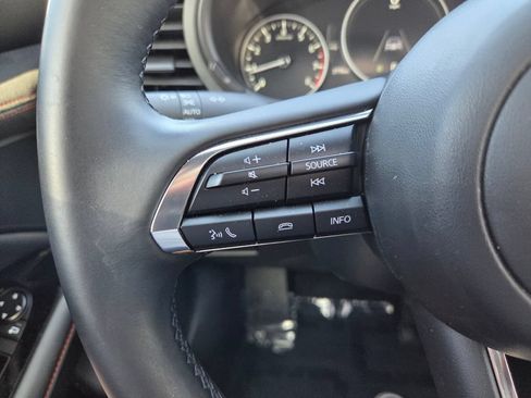 Certified 2025 MAZDA MAZDA3 Carbon AWD/4WD image 30