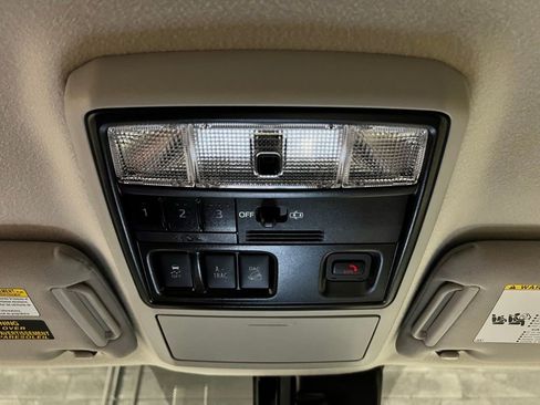 Used 2023 Toyota 4Runner SR5 Premium image 21