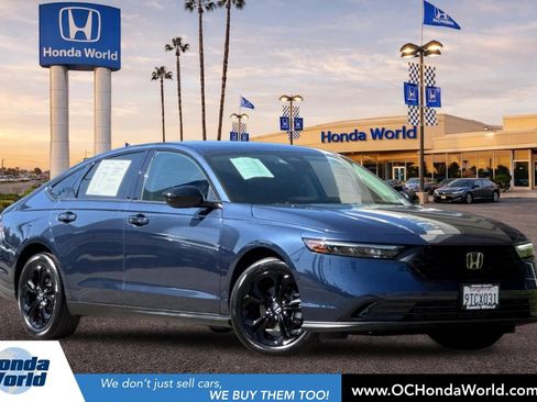 Used 2025 Honda Accord SE image 1