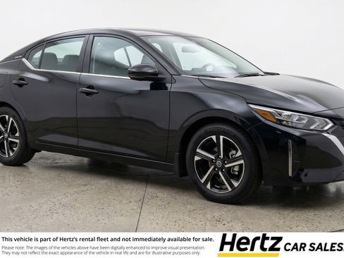 Used 2025 Nissan Sentra SV image 1