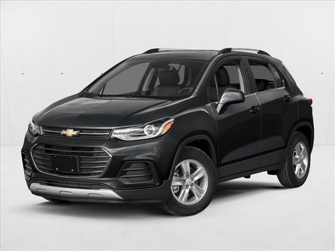 Used 2018 Chevrolet Trax LT w/ LT Convenience Package image 1