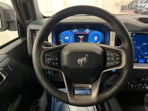 Used 2025 Ford Bronco Heritage Edition image 20