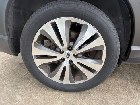 Used 2019 Subaru Ascent Limited image 48