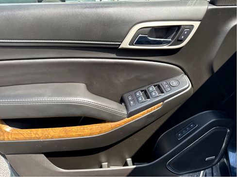 Used 2020 GMC Yukon Denali w/ Open Road Package image 11