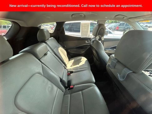 Used 2018 Hyundai Santa Fe Sport w/ 2.4L Value Package 02 AWD/4WD image 5