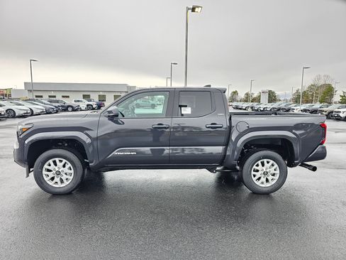 New 2026 Toyota Tacoma SR5 AWD/4WD image 2