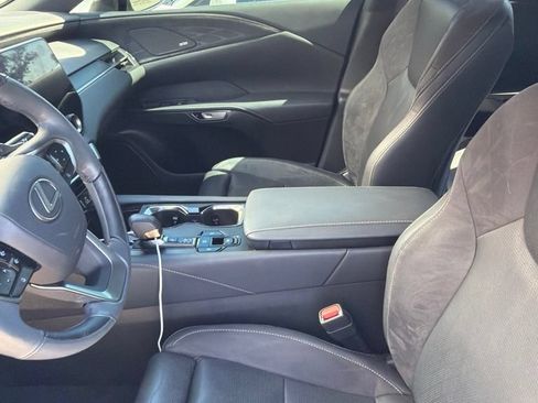 Used 2024 Lexus RX 350 FWD w/ Convenience Package image 2
