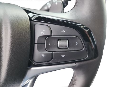 Used 2024 Buick Enclave Avenir w/ Avenir Technology Package image 33