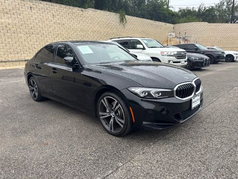 Certified 2023 BMW 330i Sedan w/ Premium Package RWD image 2