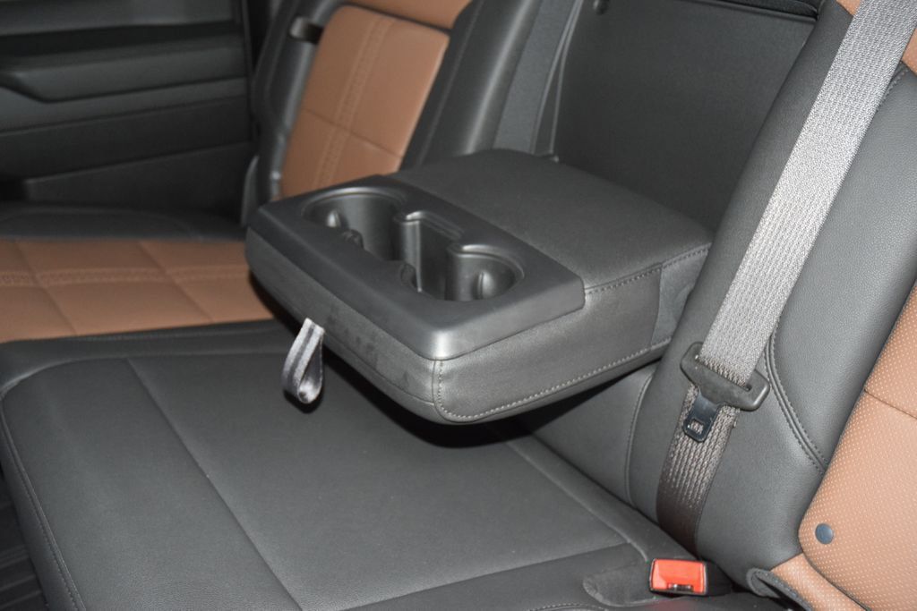 Used 2023 Chevrolet Silverado 1500 High Country w/ High Country Premium Package AWD/4WD image 47