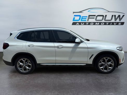 Used 2023 BMW X3 xDrive30i w/ Premium Package w/ZPA AWD/4WD image 12