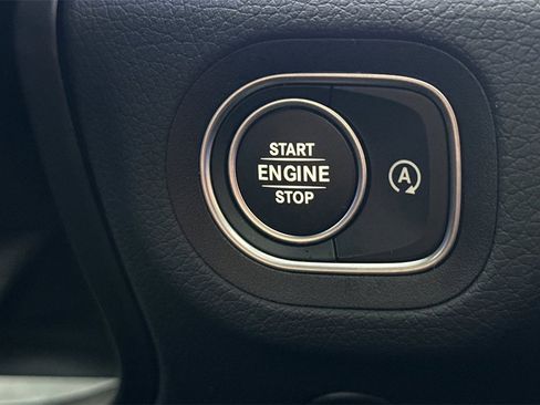 Certified 2025 Mercedes-Benz GLE 350 4MATIC image 29