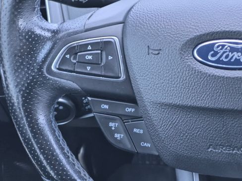 Used 2017 Ford Focus RS AWD/4WD image 23