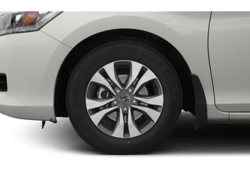 Used 2013 Honda Accord LX image 12