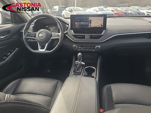 Used 2024 Nissan Altima 2.5 SL image 18