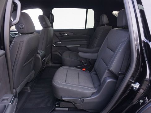 New 2026 Chevrolet Traverse LT w/ Driver Confidence Package image 11