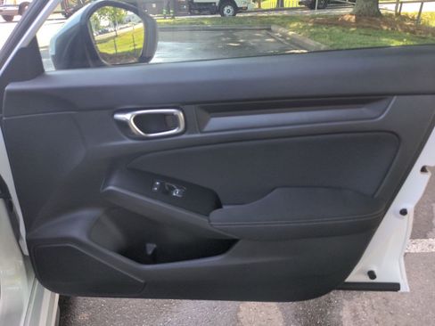 Used 2024 Honda Civic LX image 42