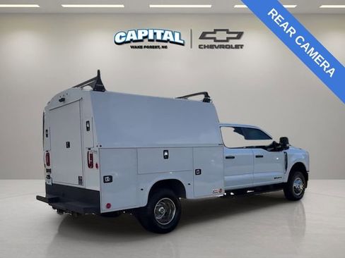 Used 2023 Ford F350 XL w/ XL Chrome Package image 5