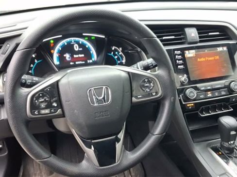 Used 2019 Honda Civic EX image 19