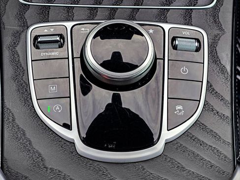 Used 2019 Mercedes-Benz GLC 300 GLC 300 image 18