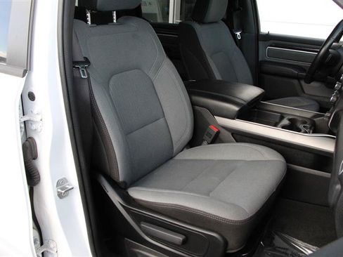 Used 2023 RAM 1500 Big Horn AWD/4WD image 12