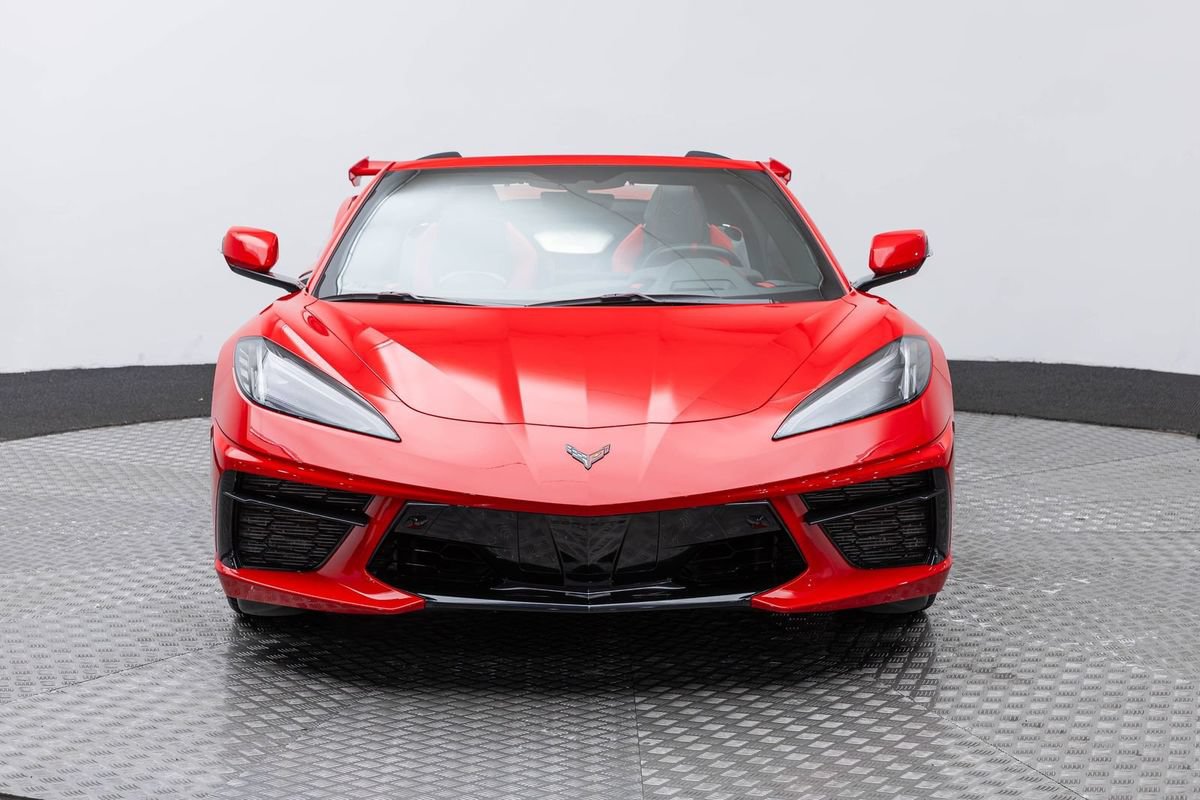 Used 2021 Chevrolet Corvette Stingray Preferred Conv w/ Z51 Performance Package RWD image 3
