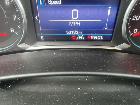 Used 2020 Chevrolet Equinox LT w/ Driver Convenience Package AWD/4WD image 7