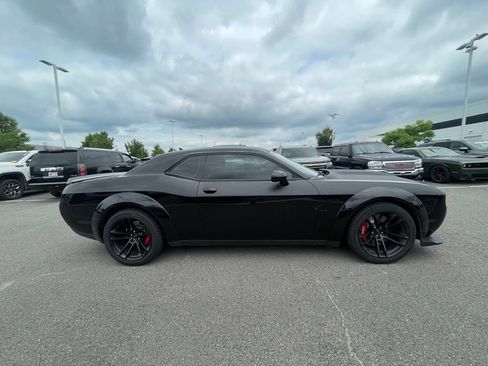 Used 2022 Dodge Challenger R/T Scat Pack RWD image 8