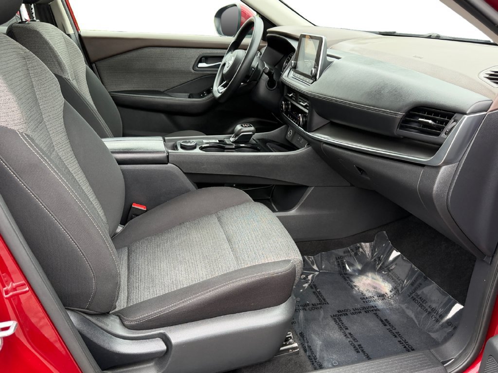 Used 2023 Nissan Rogue SV AWD/4WD image 8